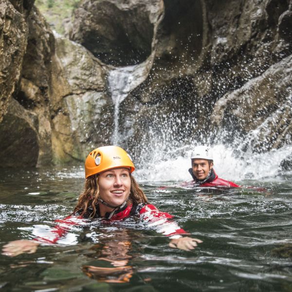 Canyoning-Erwachsene-Intersport Sturm Lofer ©SalzburgerLand-Tourismus-Urheber-Michael-Groessinger