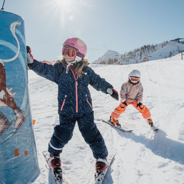 Lofer Almenwelt Lofer Lofi Funline Kinder Skischule Sturm (c) Salzburger Saalachtal Tourismus, Urheber Katrin Kerschbaumer