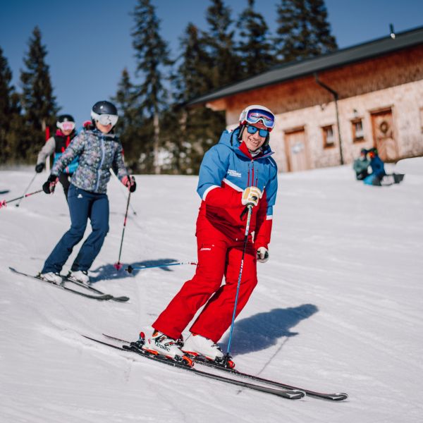 skischule-lofer-sturm-almenwelt-lofer-skigebiet-skikurse-kinder-skifahren-salzburg-5