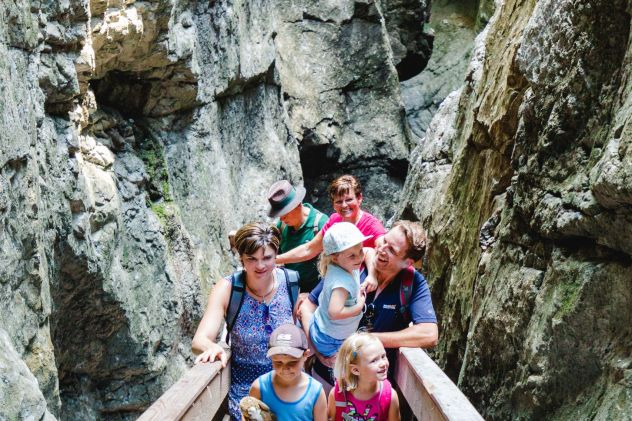 vorderkaserklamm_wandern mit Kindern_Intersport Sturm_c-salzburger-saalachtal-tourismus