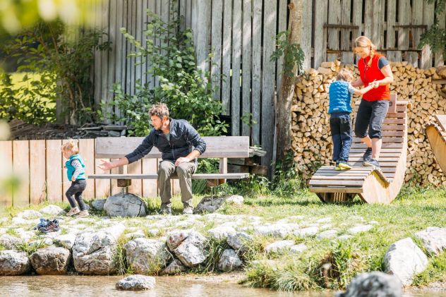 wandern mit Kindern_Lofer_Intersport Sturm_Moosbach_c-salzburger-saalachtal