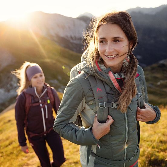 Intersport Sturm_Sportgeschäft_Outdoor und Bergsport_Bekleidung