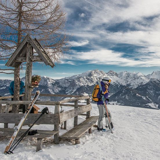 Lofer Schwarzeck winter ski touring vacation Intersport Sturm © salzburger saalachtal tourismus Author Edith Danzer