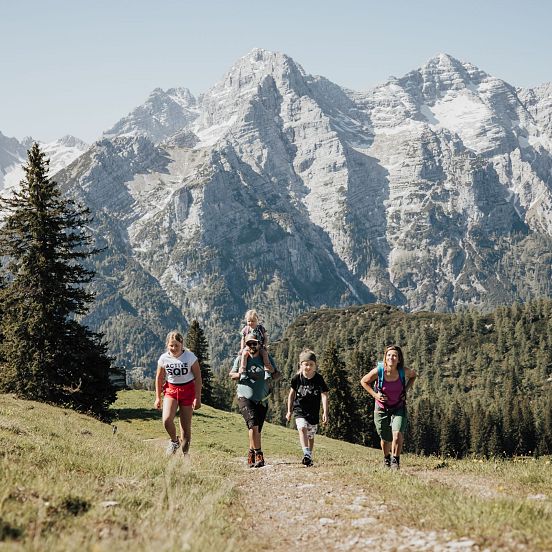 Almenwelt Lofer Wasserfallweg Wandern Intersport Sturm © Salzburger Saalachtal Tourismus Urheber Katrin Kerschbaumer (8)